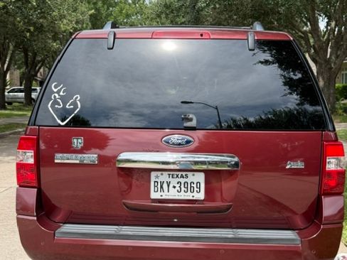 Used 2012 Ford Expedition EL XLT AWD/4WD image 4