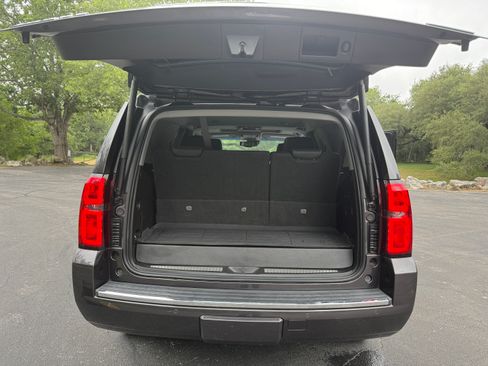 Used 2018 Chevrolet Tahoe Premier RWD image 29
