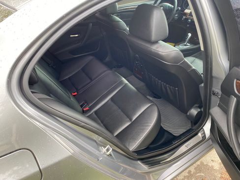 Used 2008 BMW 535xi Sedan AWD/4WD image 10