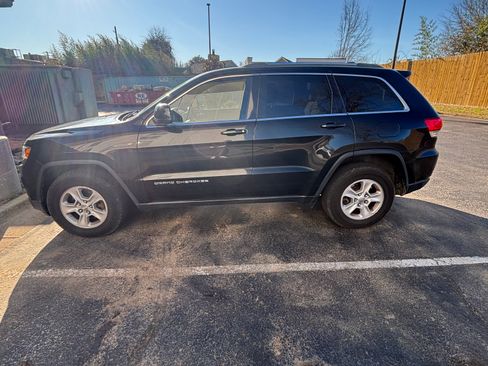 Used 2014 Jeep Grand Cherokee Laredo w/ Quick Order Package 23E image 1