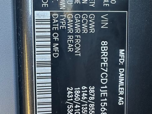 Used 2018 Mercedes-Benz Sprinter 2500 image 14