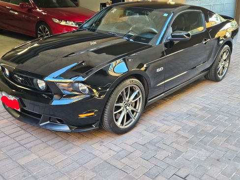 Used 2012 Ford Mustang GT Premium w/ Brembo Brake Pkg image 19