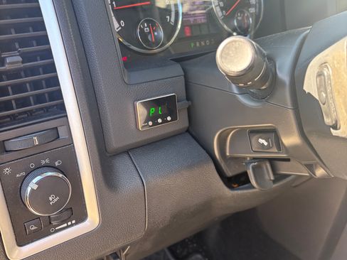 Used 2012 RAM 1500 Sport w/ Sport Premium Group image 19