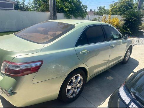 Used 2009 Toyota Camry Hybrid image 12