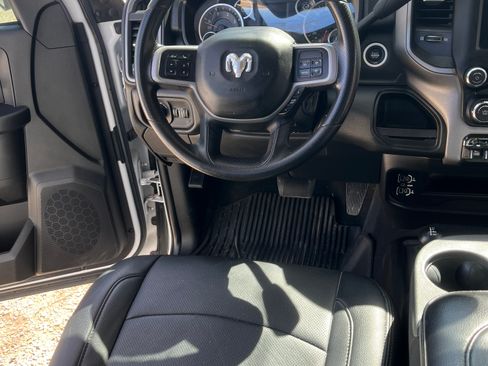 Used 2020 RAM 3500 Tradesman image 14