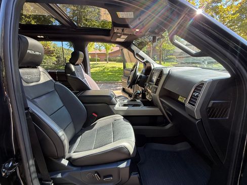 Used 2019 Ford F150 Raptor w/ Equipment Group 802A Luxury image 24