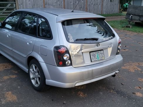 Used 2003 MAZDA Protege5 image 6