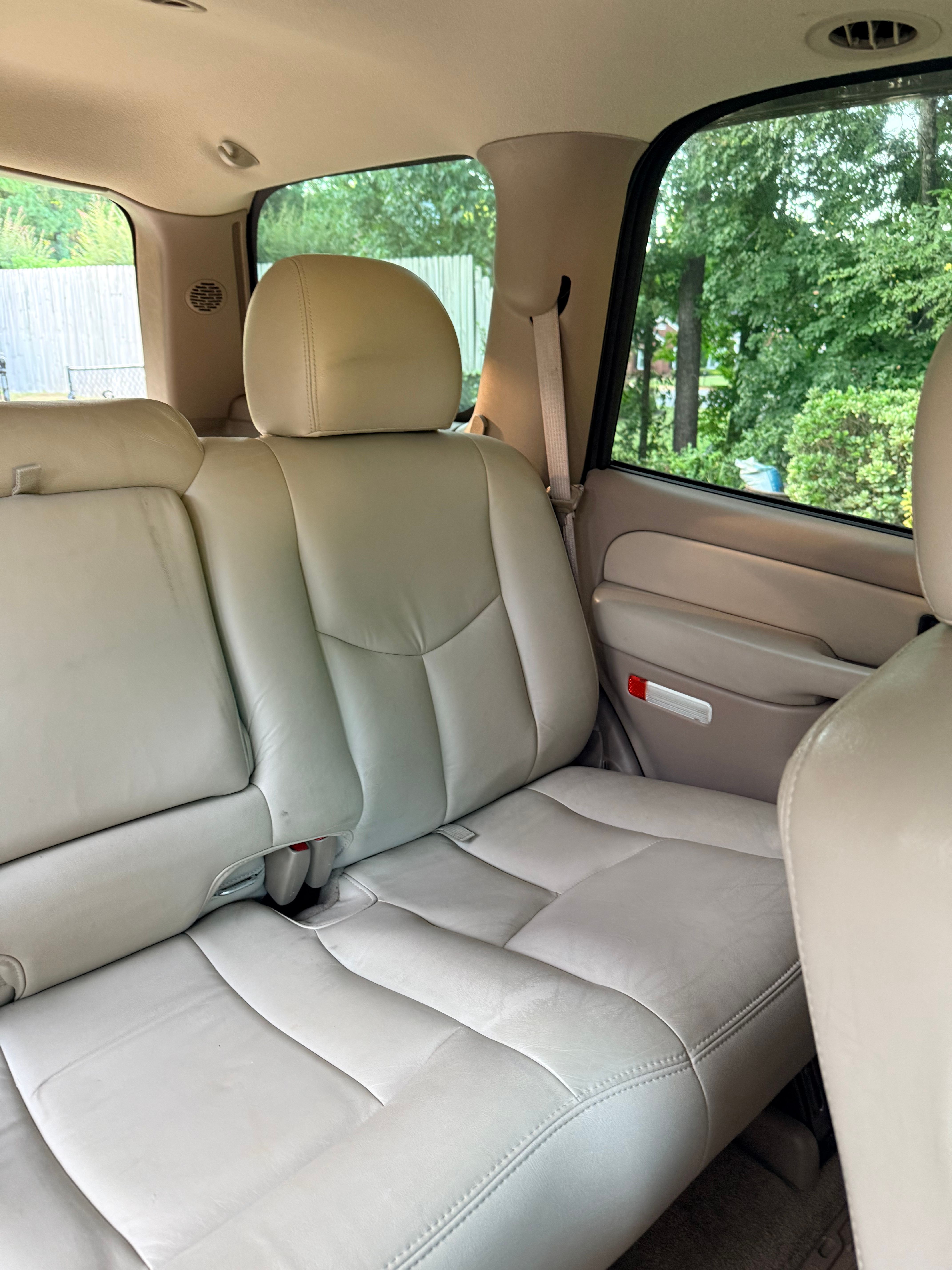 Used 2003 Chevrolet Tahoe Z71 AWD/4WD image 28