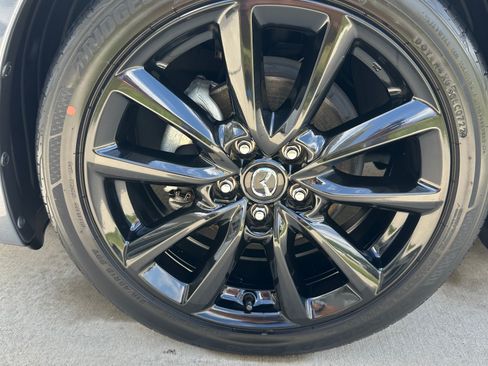 Used 2022 MAZDA MAZDA3 s FWD image 10