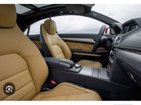 Used 2014 Mercedes-Benz E 350 4MATIC Coupe image 5