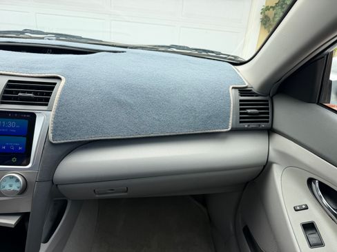 Used 2007 Toyota Camry LE FWD image 20