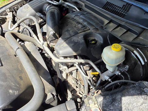 Used 2015 RAM 1500 Laramie w/ Convenience Group image 25