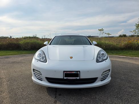 Used 2010 Porsche Panamera 4S AWD/4WD image 9