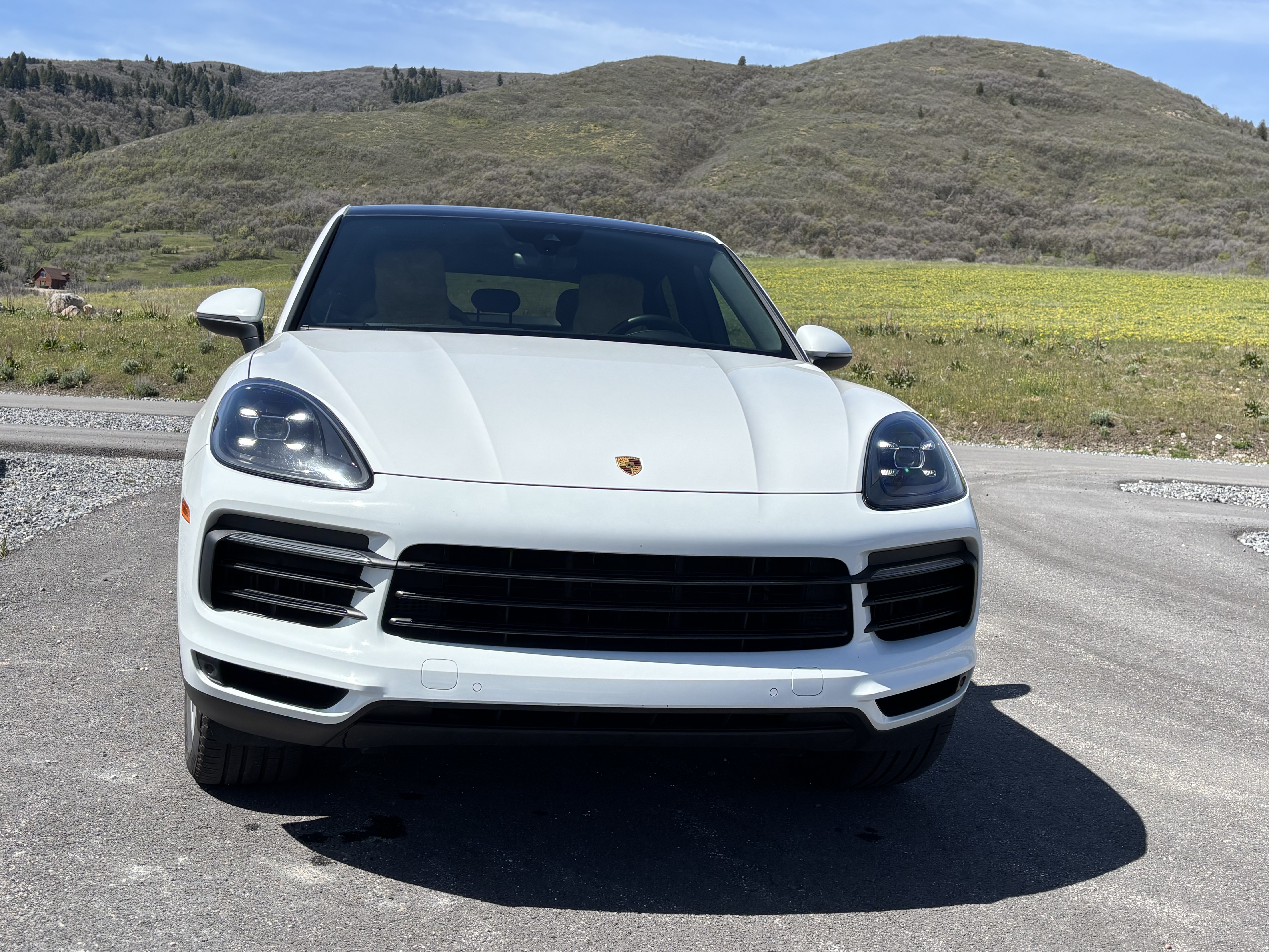 Used 2020 Porsche Cayenne E-Hybrid Coupe AWD/4WD image 2