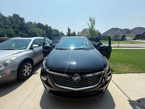 Used 2022 Buick Enclave Premium w/ Experience Buick Package image 11