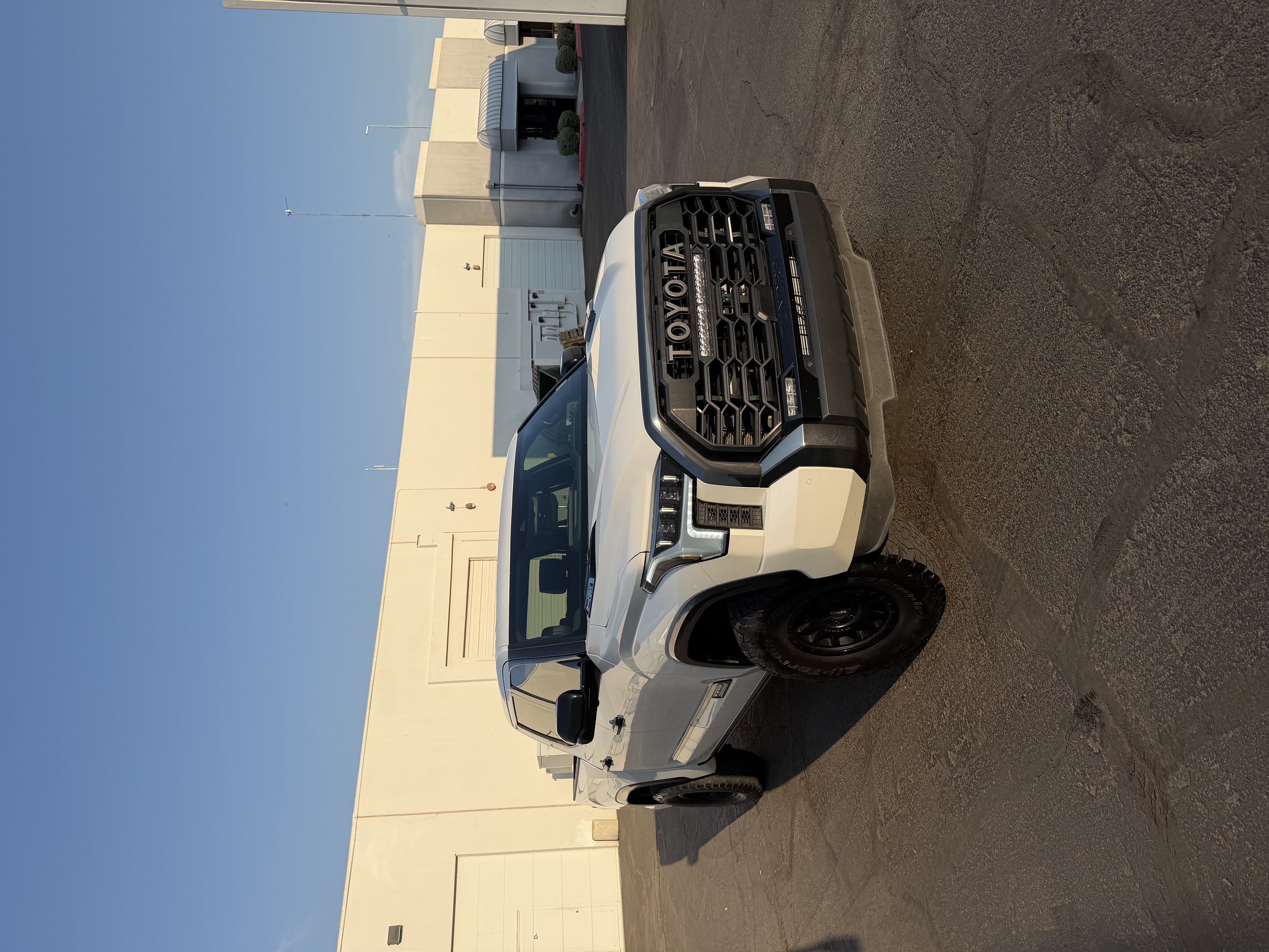 Used 2023 Toyota Tundra Platinum AWD/4WD image 4