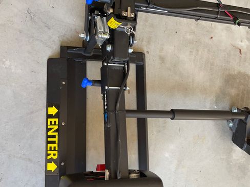 Used 2012 Ford Escape XLS image 15