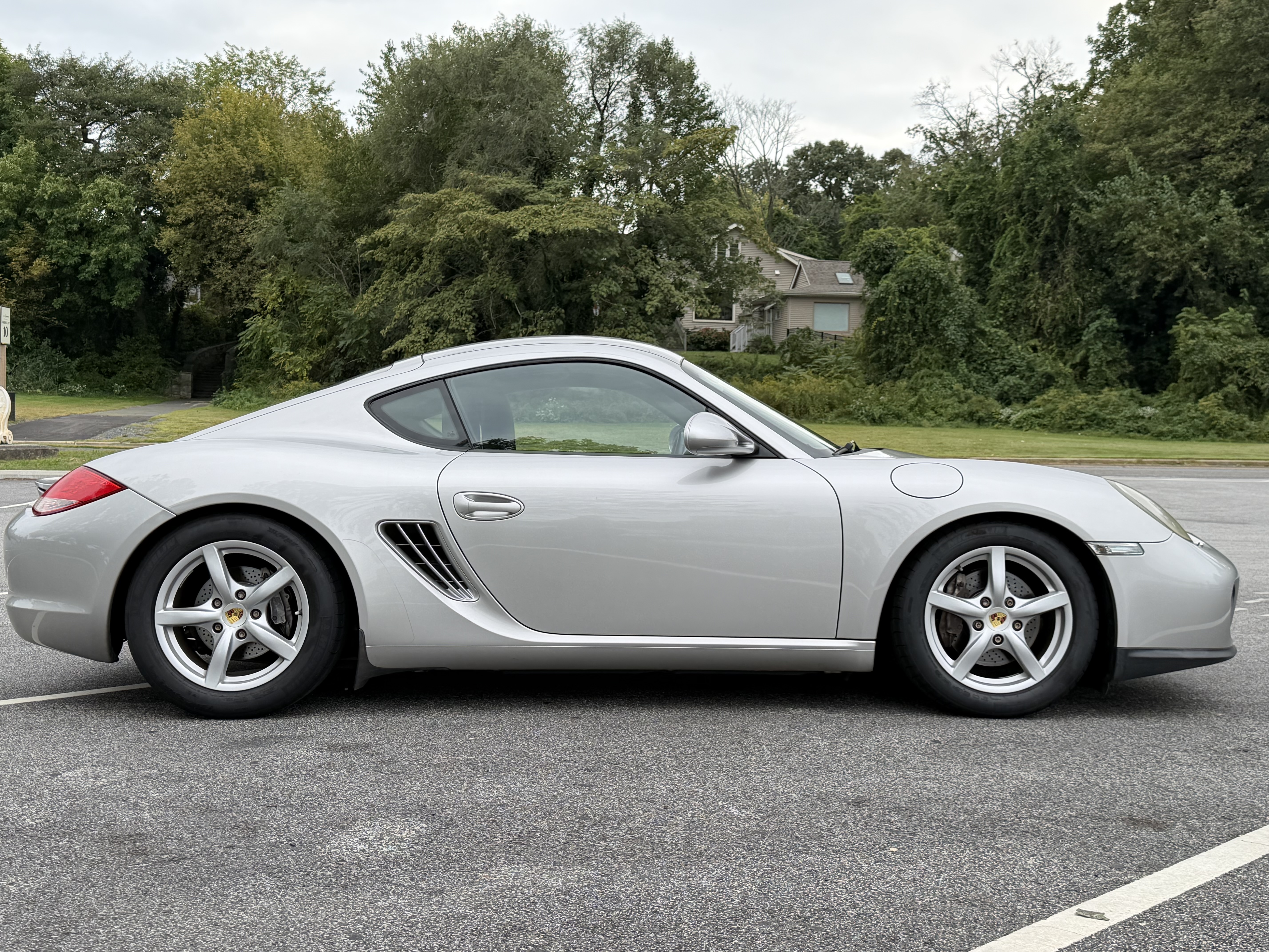 Used 2010 Porsche Cayman RWD image 28