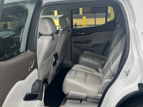 Used 2017 GMC Acadia SLT image 17