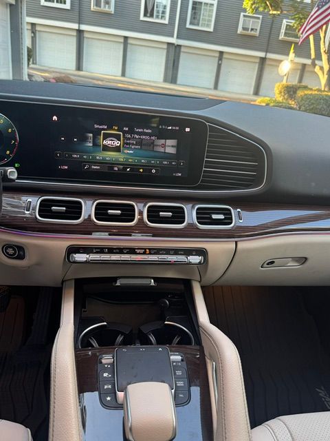 Used 2022 Mercedes-Benz GLE 350 4MATIC image 12