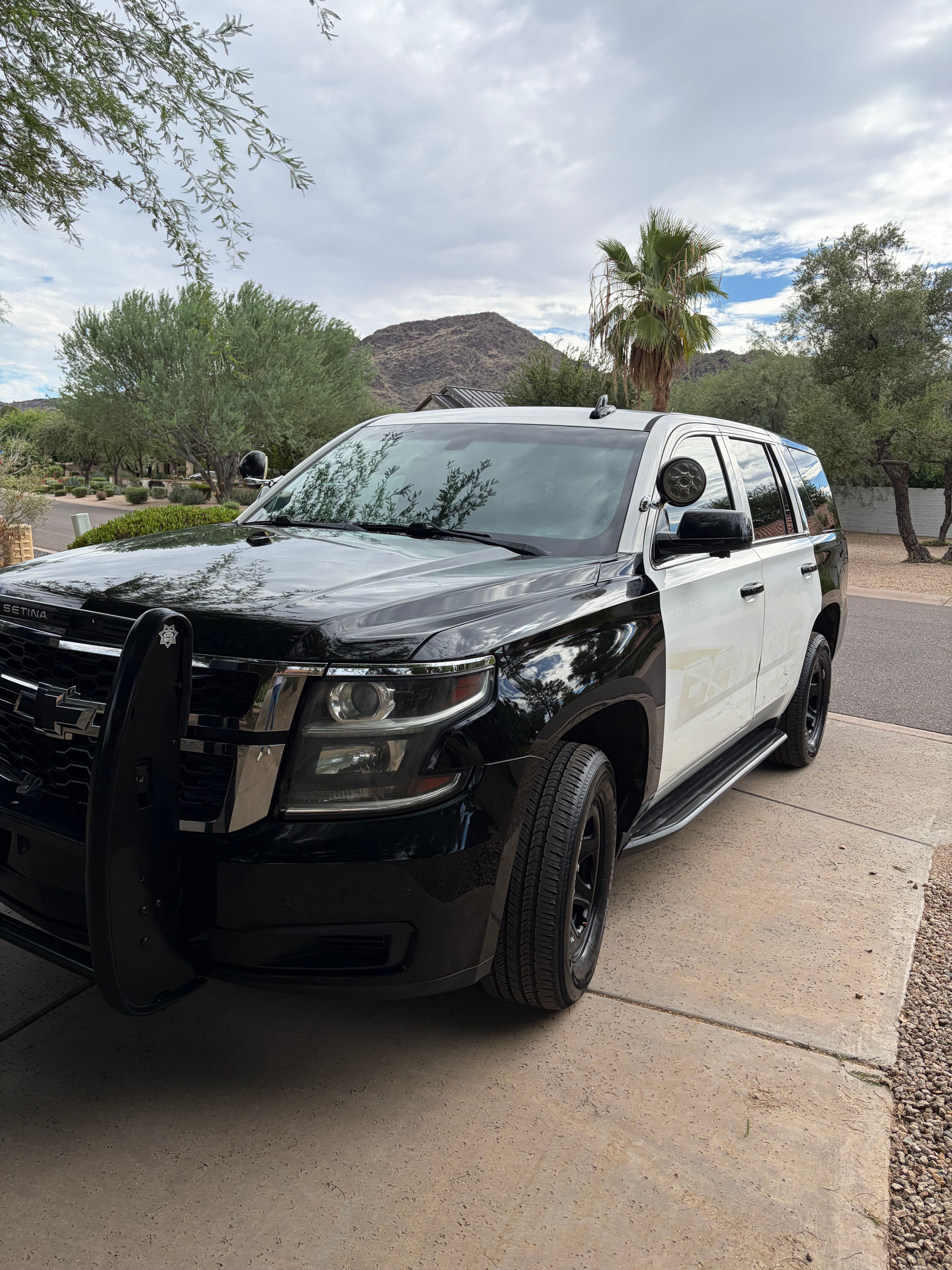 Used 2019 Chevrolet Tahoe 2WD w/ Remote Keyless Entry Package image 2