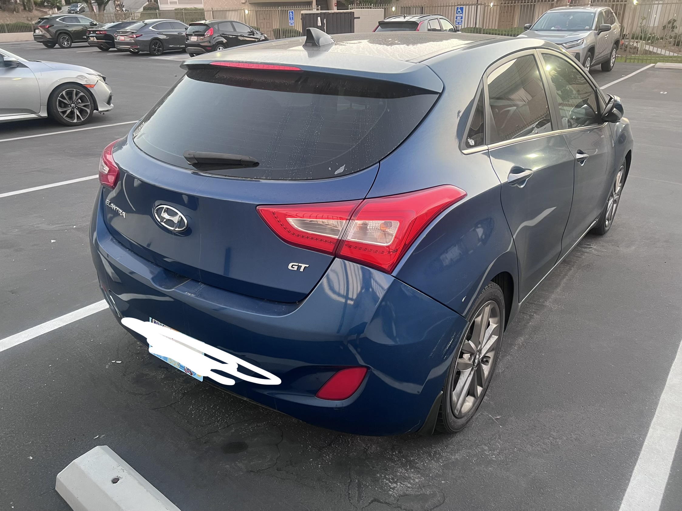 Used 2016 Hyundai Elantra GT w/ Option Group 03 FWD image 5