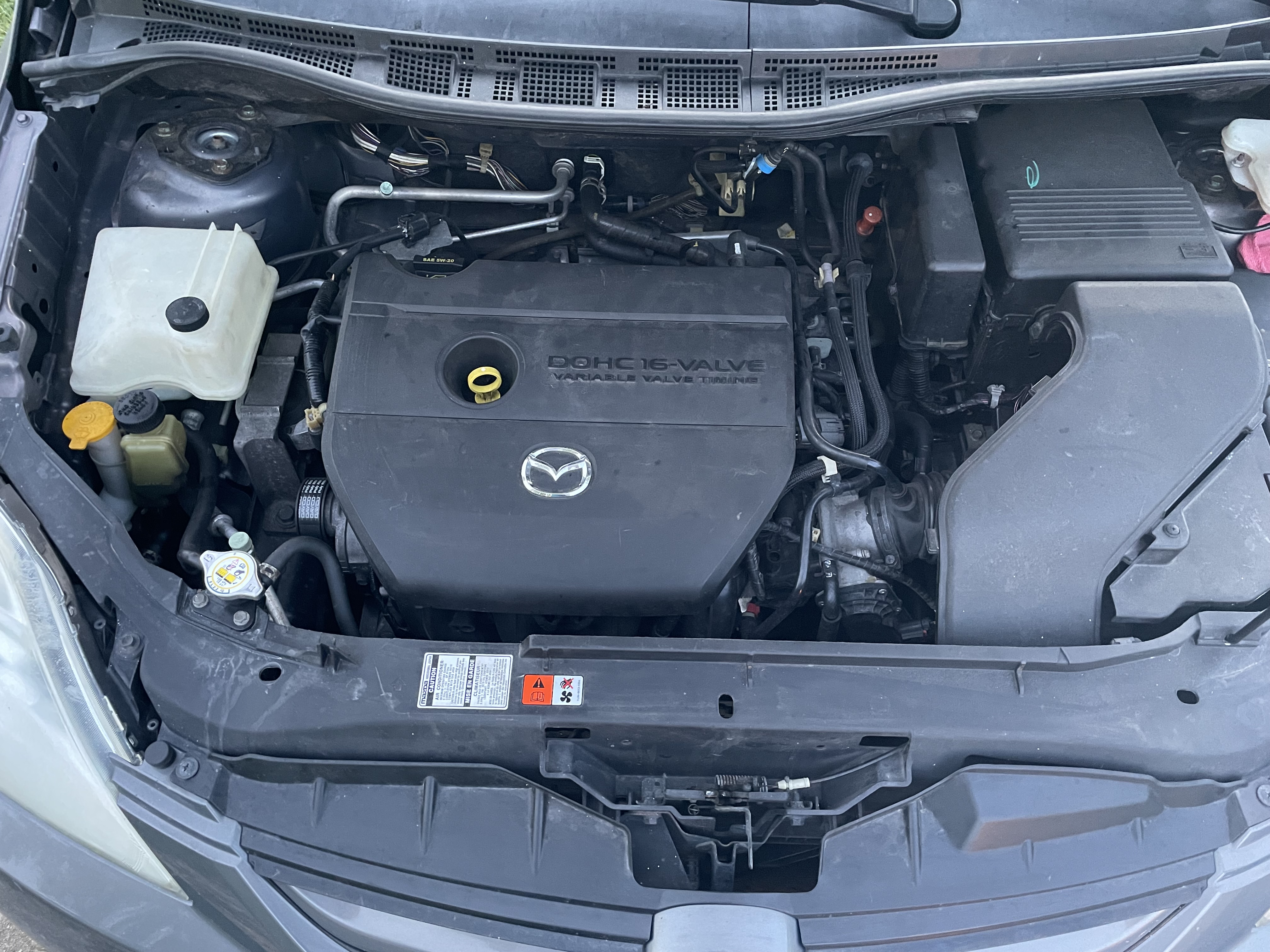 Used 2008 MAZDA MAZDA5 Sport FWD image 14
