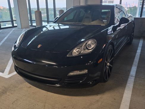 Used 2010 Porsche Panamera S image 1