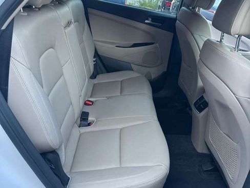 Used 2016 Hyundai Tucson Limited image 19