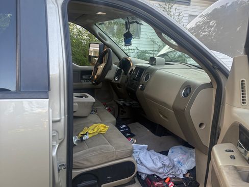 Used 2008 Ford F150 XLT image 8