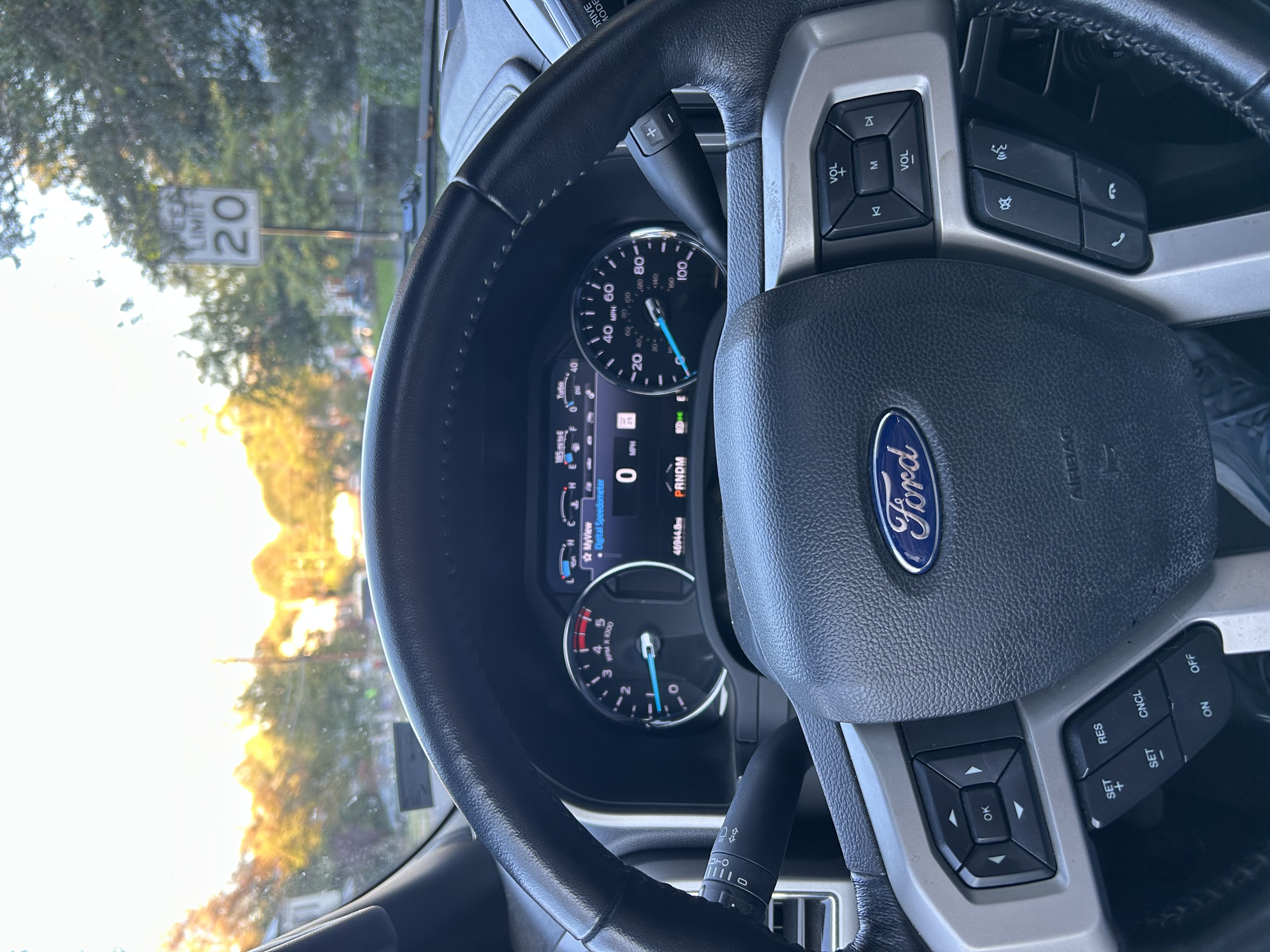Used 2022 Ford F450 Lariat w/ Lariat Ultimate Package AWD/4WD image 10