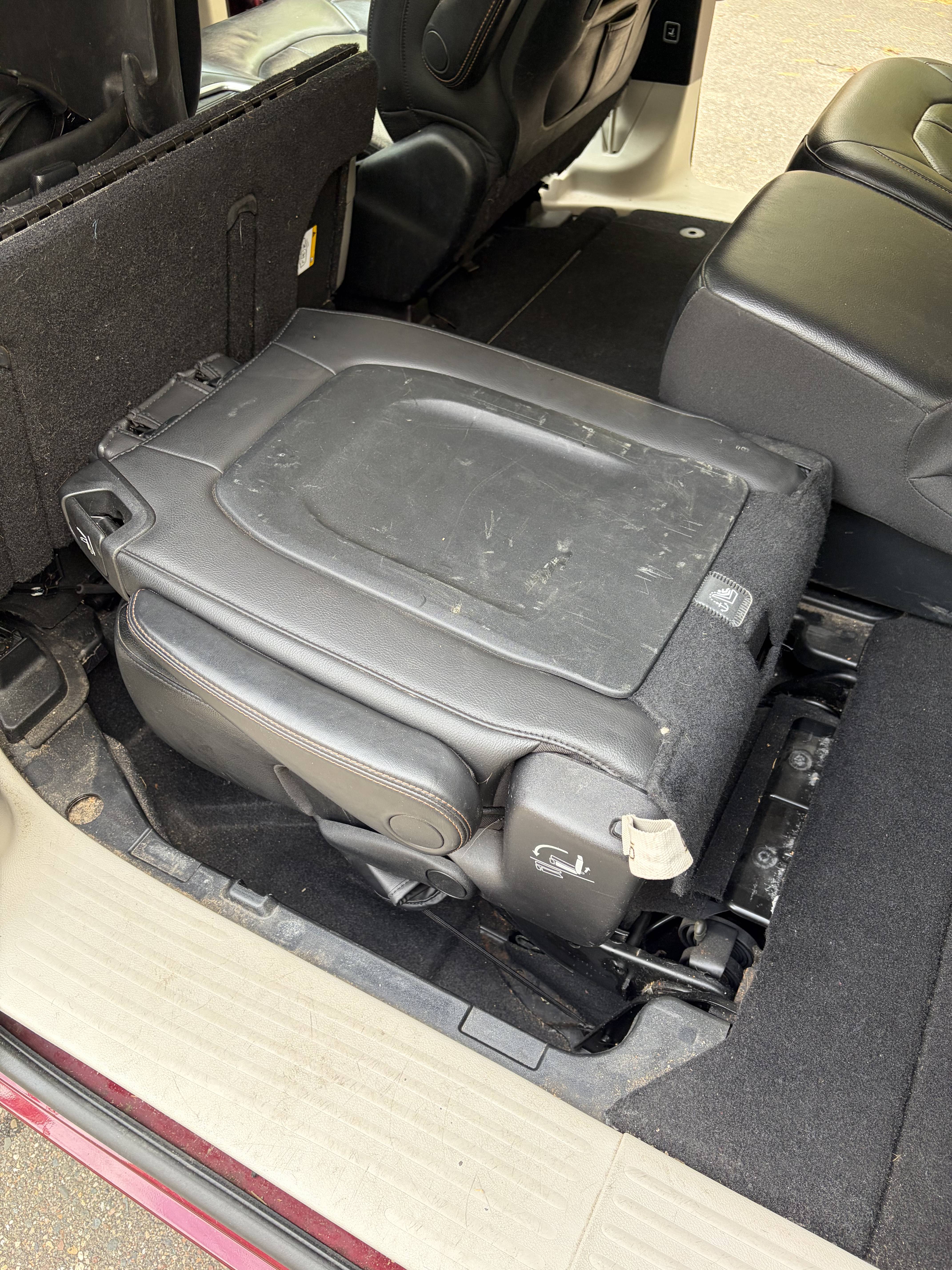 Used 2017 Chrysler Pacifica Touring-L Plus FWD image 20