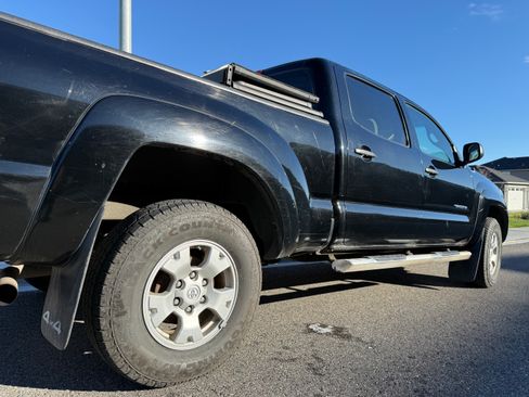 Used 2011 Toyota Tacoma 4x4 Double Cab image 6