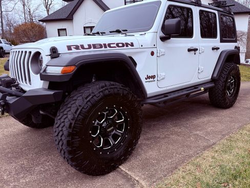 Used 2020 Jeep Wrangler Unlimited Rubicon image 2
