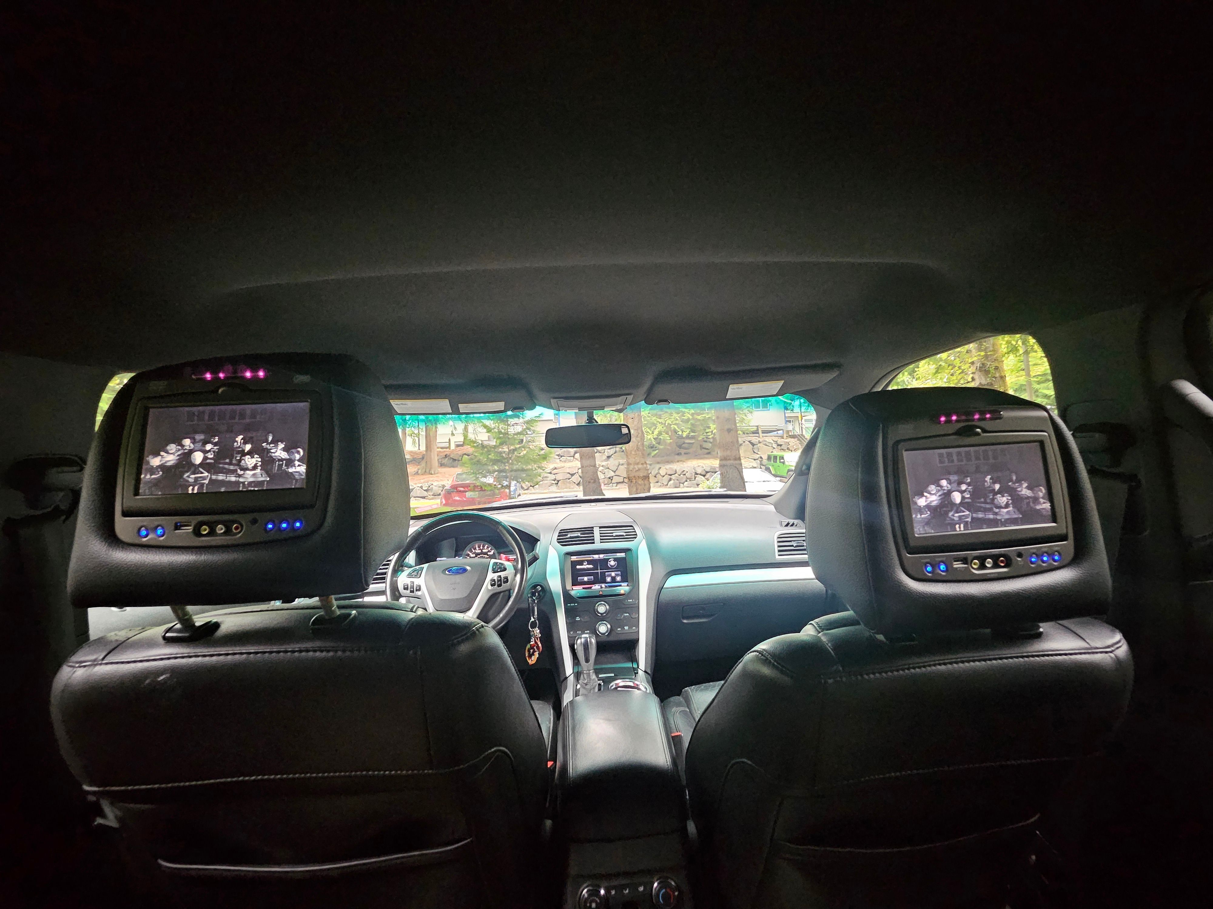 Used 2013 Ford Explorer XLT AWD/4WD image 27