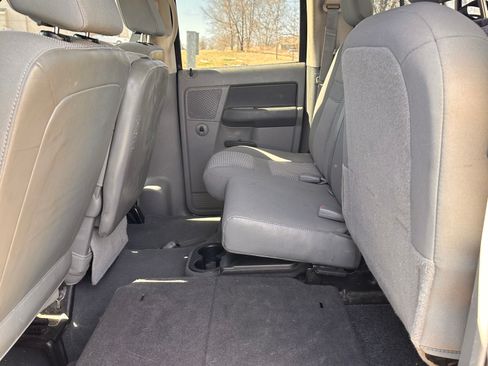 Used 2007 Dodge Ram 1500 Truck SLT RWD image 13