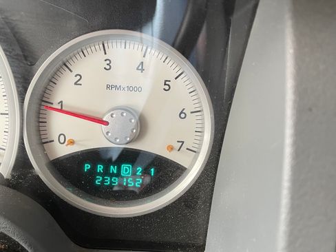 Used 2006 Dodge Durango SLT image 7