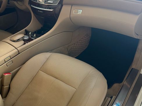 Used 2013 Mercedes-Benz CL 550 4MATIC image 13