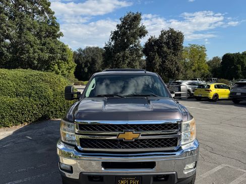 Used 2011 Chevrolet Silverado 2500 LTZ w/ LTZ Plus Package image 4