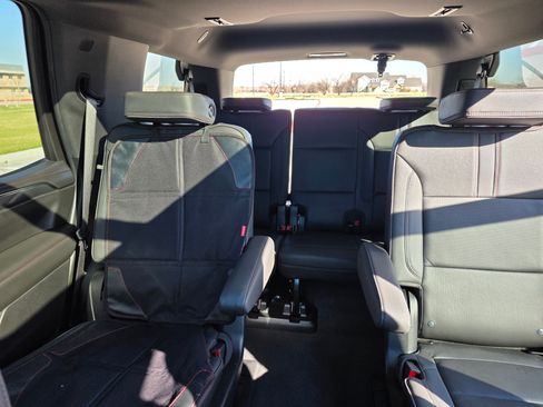 Used 2024 Chevrolet Tahoe RST w/ Luxury Package image 5