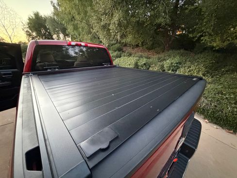 Used 2018 Chevrolet Silverado 1500 LT w/ Texas Edition image 13