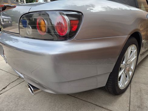 Used 2005 Honda S2000 image 10