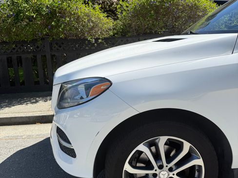 Used 2016 Mercedes-Benz GLE 350 350 Sport Utility 4D image 9