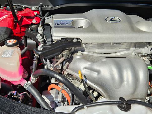 Used 2017 Lexus ES 300h image 31