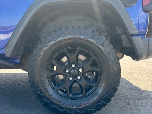 Used 2018 Jeep Wrangler Unlimited Rubicon AWD/4WD image 6