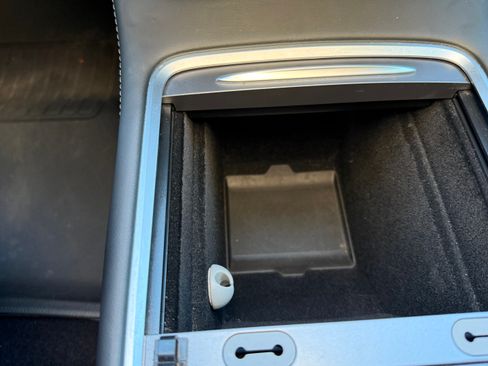 Used 2023 Tesla Model 3 Standard Range RWD image 18