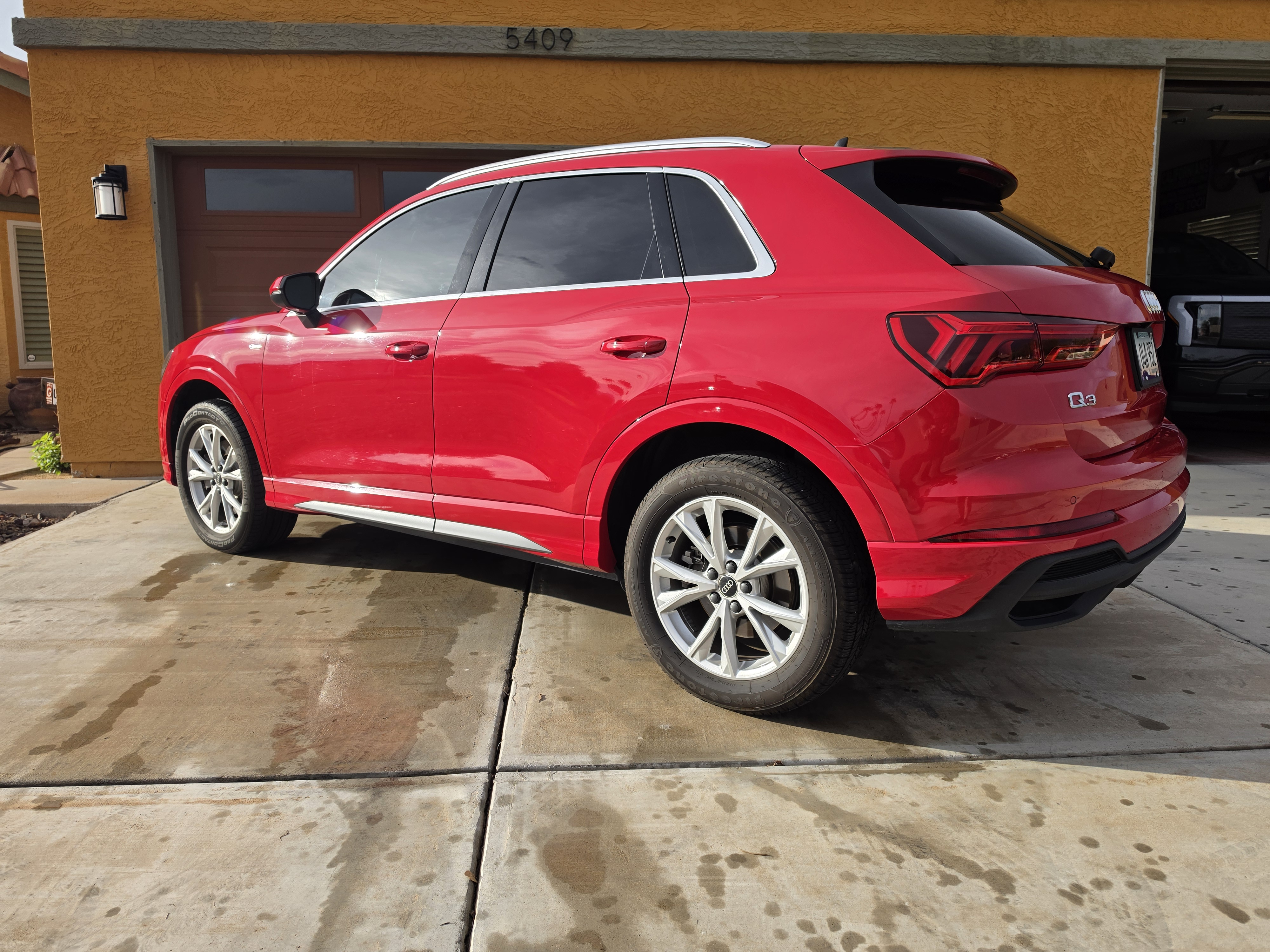 Used 2024 Audi Q3 2.0T Premium AWD/4WD image 8