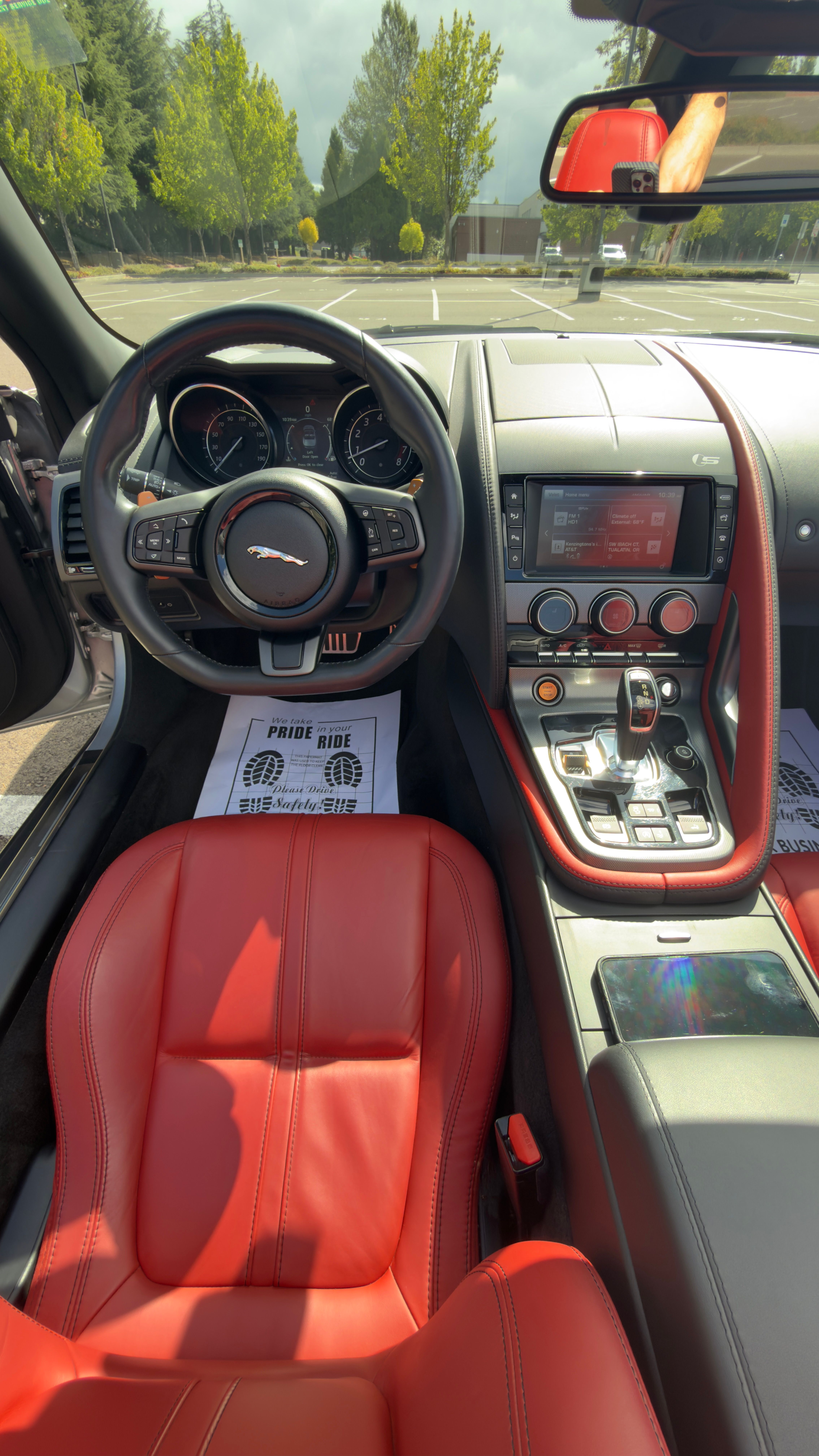 Used 2016 Jaguar F-TYPE S RWD image 21
