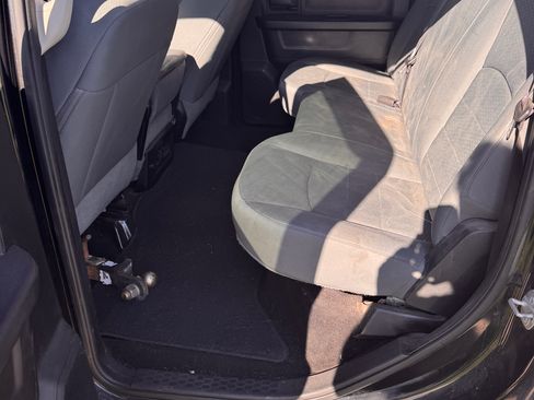 Used 2015 RAM 1500 Express AWD/4WD image 13