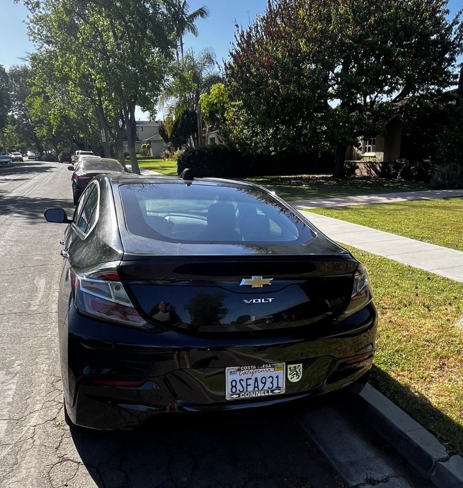 Used 2017 Chevrolet Volt LT w/ Comfort Package FWD image 14